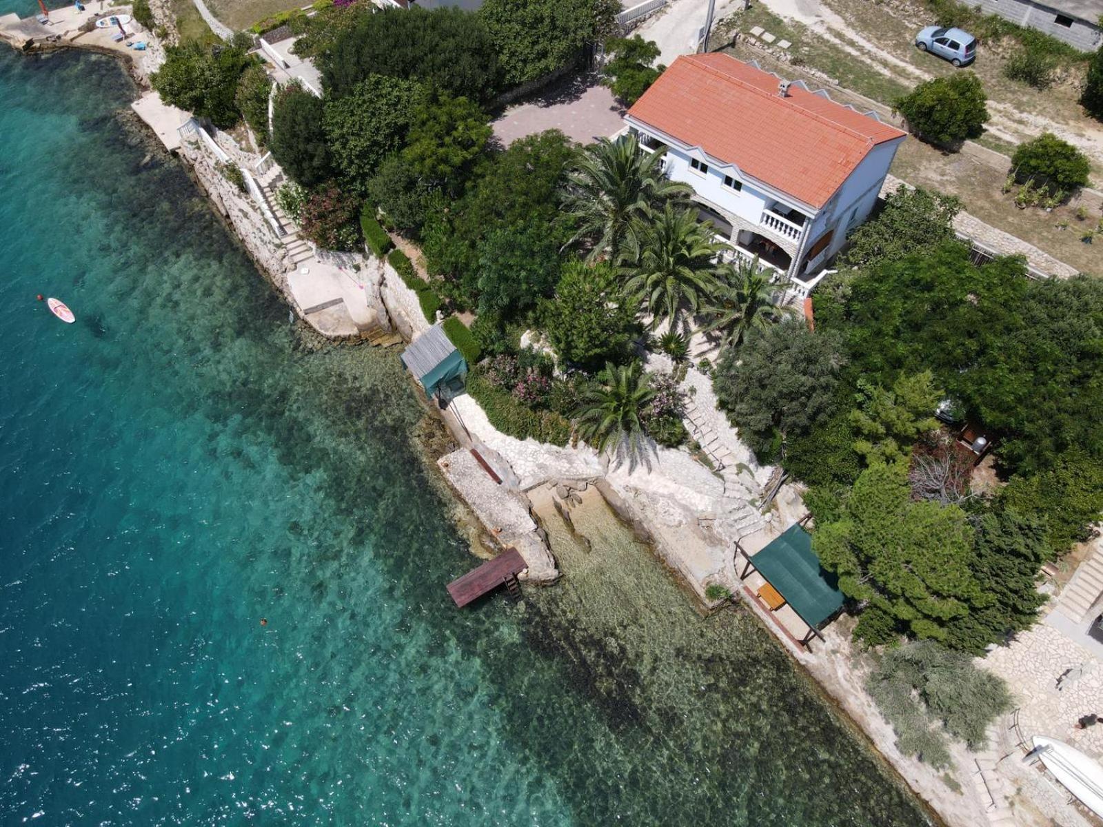 Apartments Horvat On Island Pag Vlasici Exterior foto