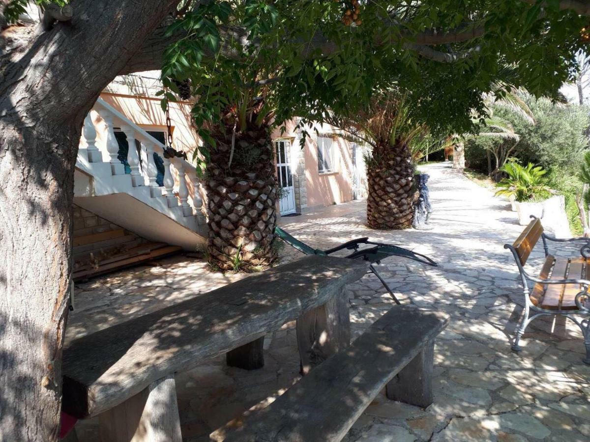 Apartments Horvat On Island Pag Vlasici Exterior foto