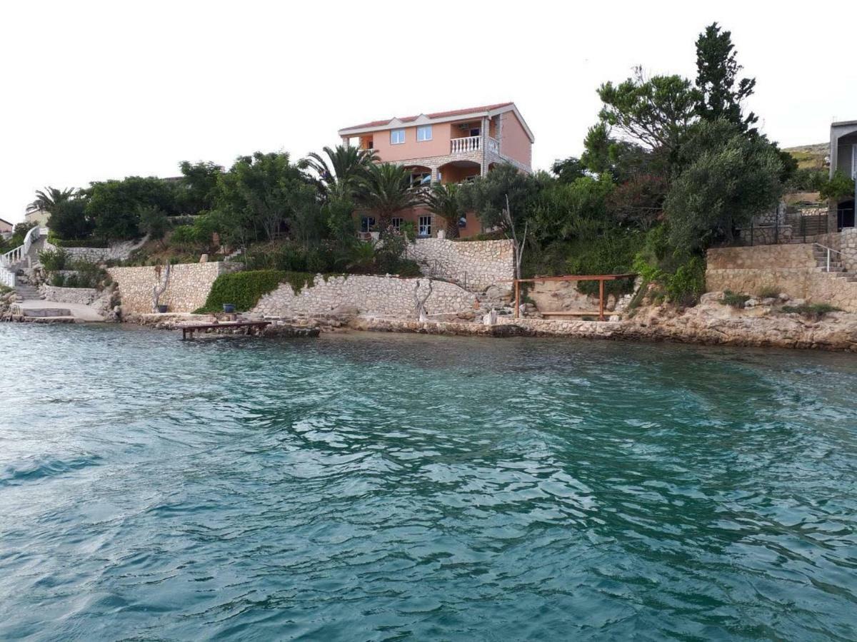 Apartments Horvat On Island Pag Vlasici Exterior foto